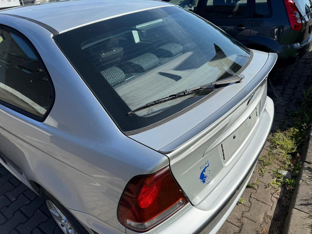 BMW E46 Compact original Heckklappe mit Scheibe 354 Titansilber Rohbau BJ04